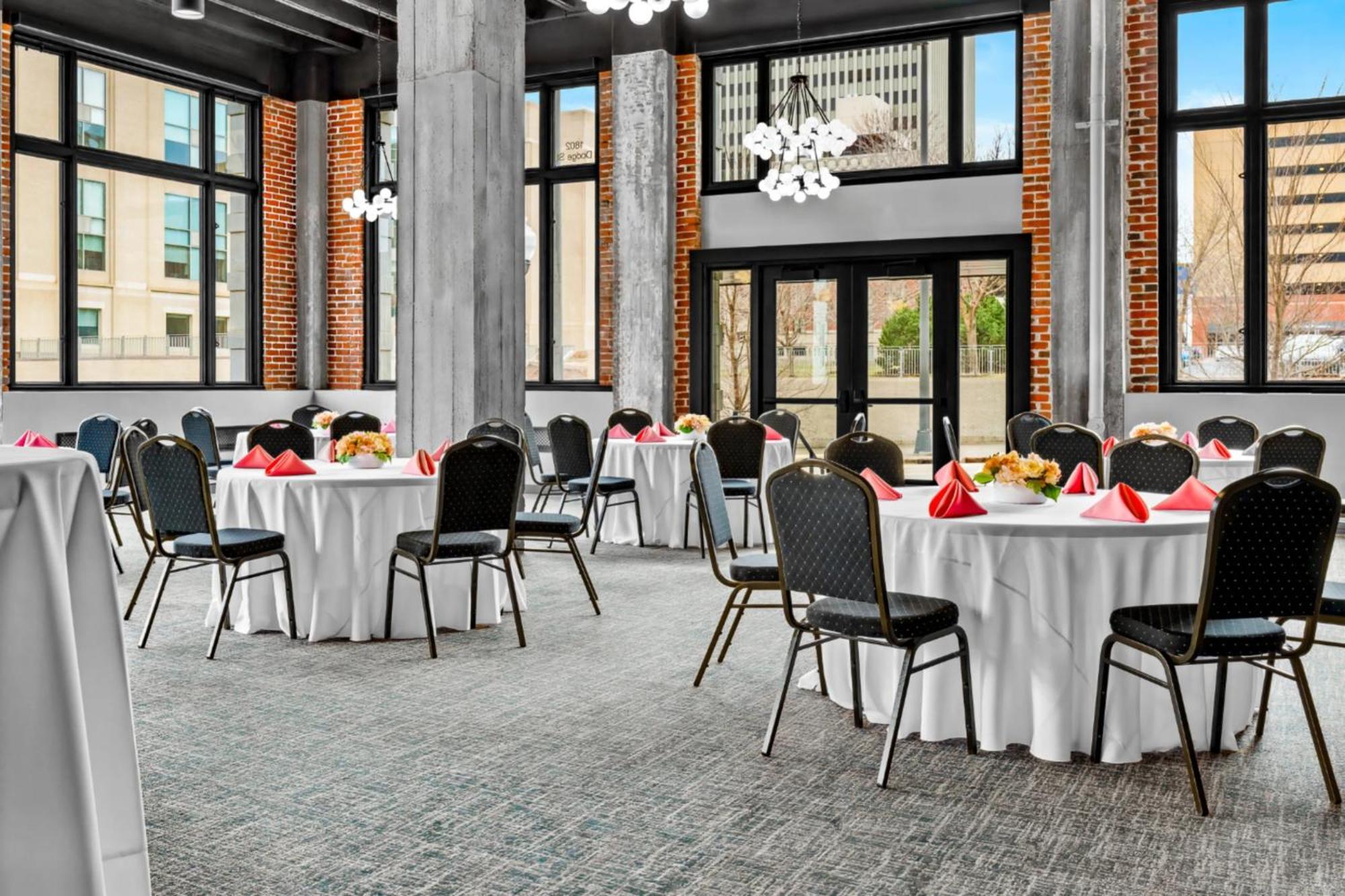 Hotel Indigo - Omaha Downtown By Ihg Exterior photo